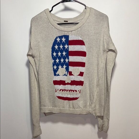 Poof! Cream and Red Crew Neck Sweater with Patriotic Design - Picture 1 of 8